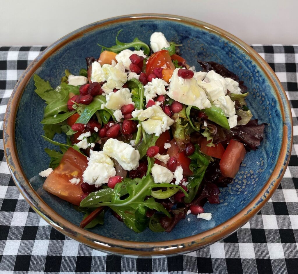 Low FODMAP Chevre and pomegranate salad